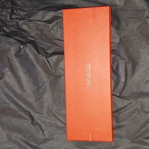 SOLD Persona cosmetics color theory